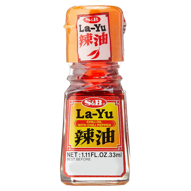 S&B Layu Chili Oil With Chili Pepper 33Ml